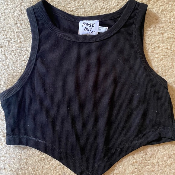 black crop top - Picture 2 of 3